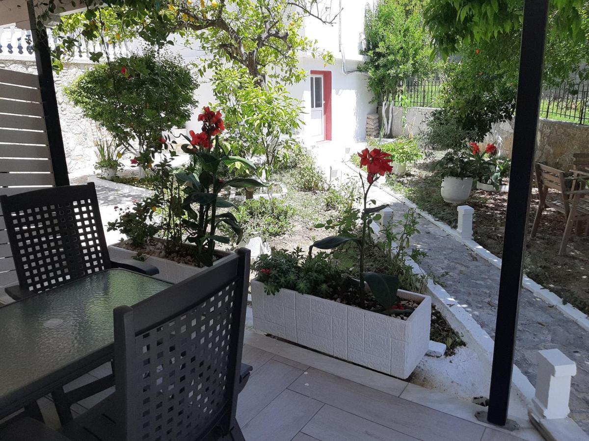 Villa Pappas Parga Buitenkant foto